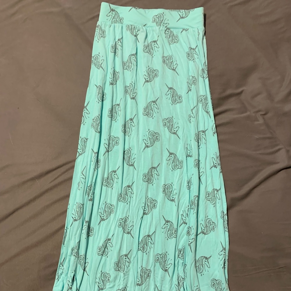 Cat & Jack maxi skirt. Size 10/12